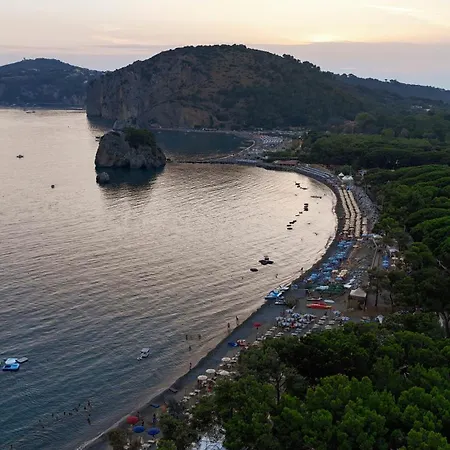 Resort Gli Anelli Di Saturno