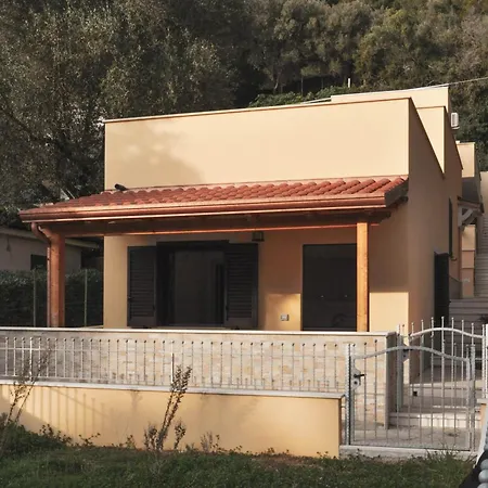 Gli Anelli Di Saturno Resort