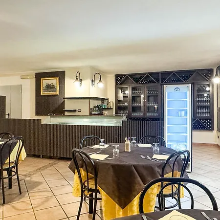 Resort Gli Anelli Di Saturno *